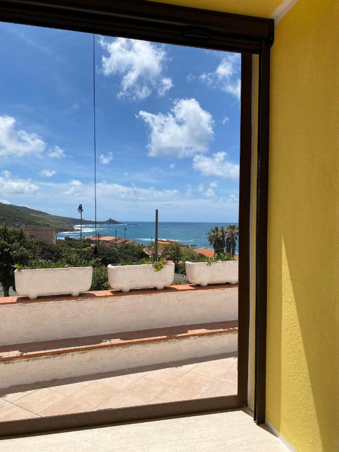 Alabe Hotel Marina Di Tresnuraghes Bagian luar foto
