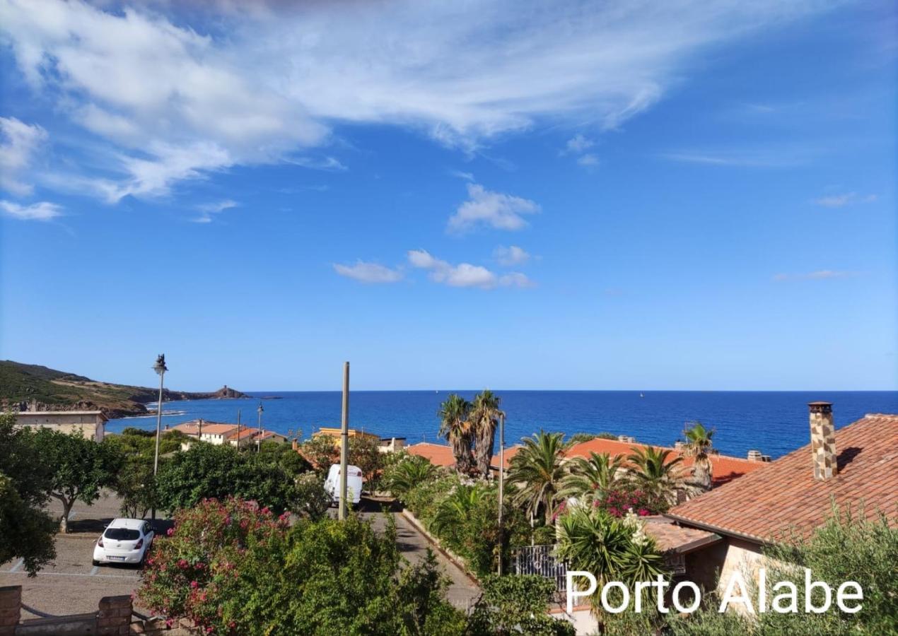 Alabe Hotel Marina Di Tresnuraghes Bagian luar foto