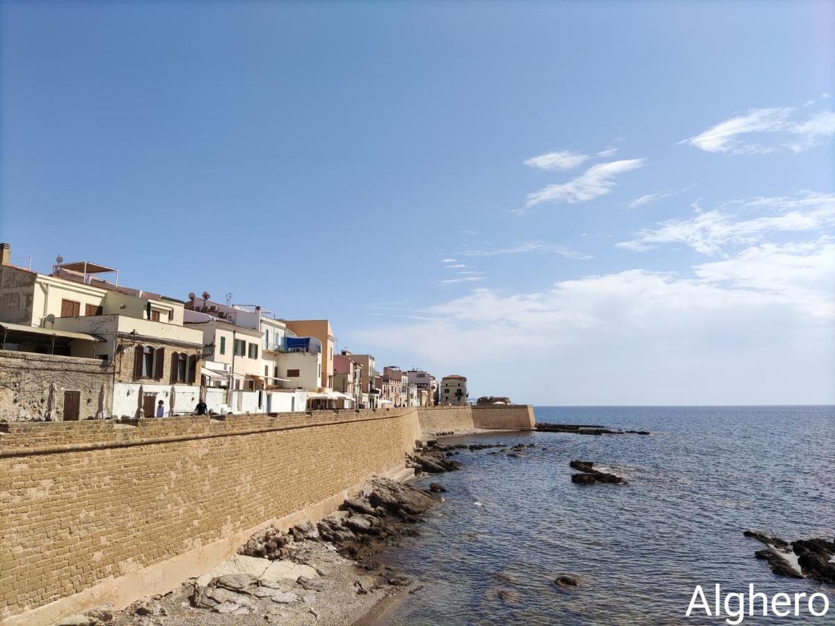 Alabe Hotel Marina Di Tresnuraghes Bagian luar foto