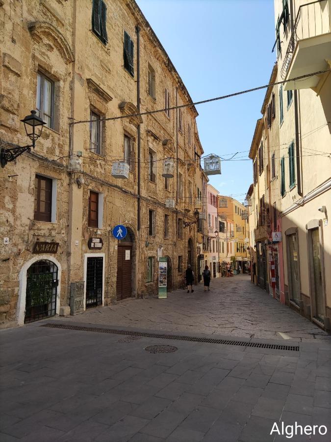 Alabe Hotel Marina Di Tresnuraghes Bagian luar foto