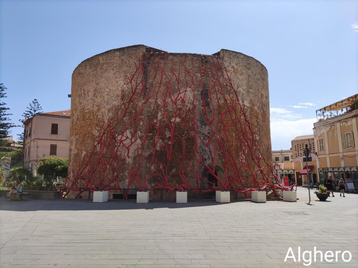 Alabe Hotel Marina Di Tresnuraghes Bagian luar foto