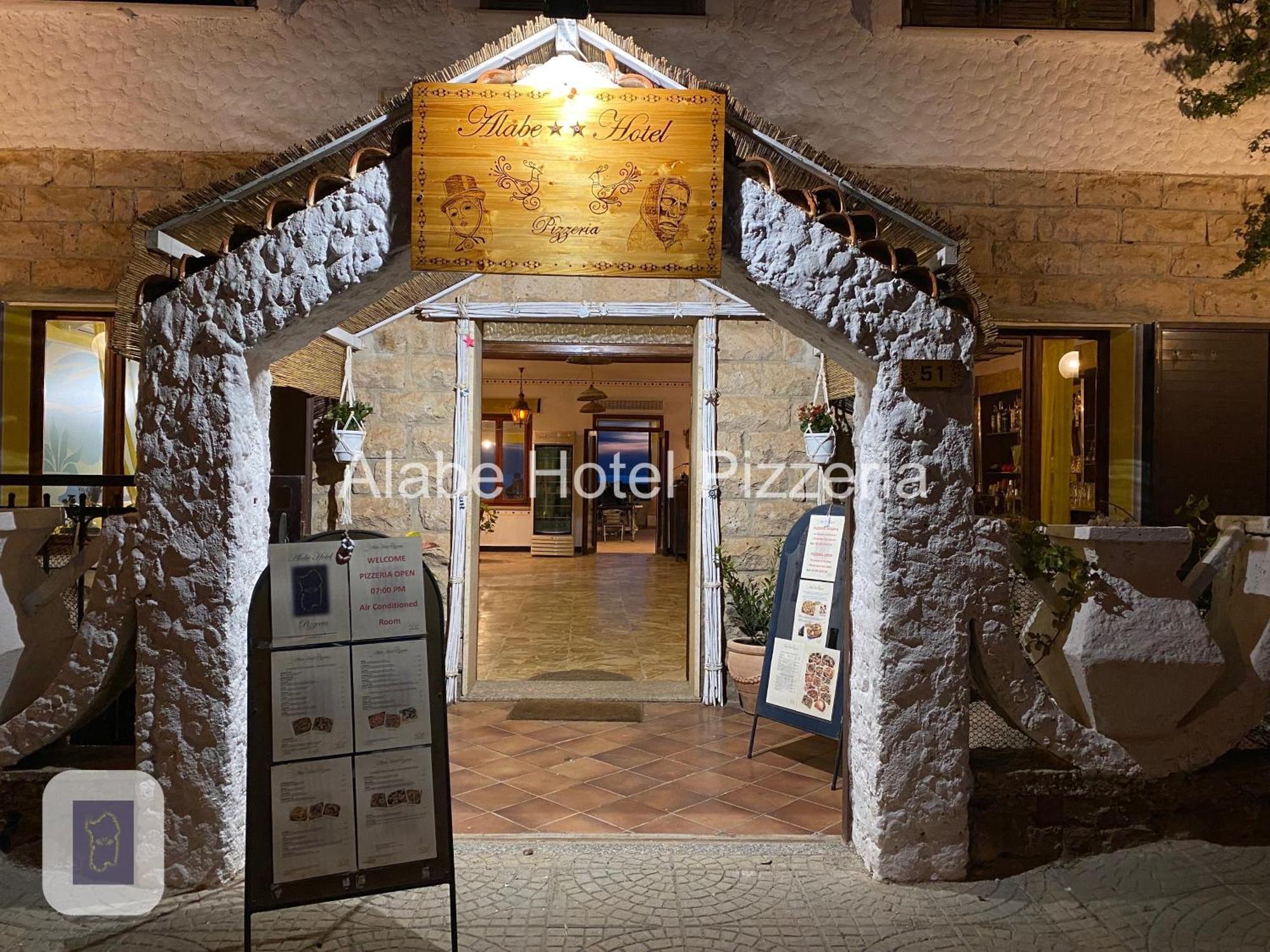 Alabe Hotel Marina Di Tresnuraghes Bagian luar foto