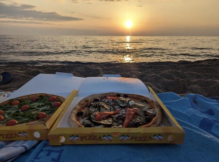 Alabe Hotel Marina Di Tresnuraghes Bagian luar foto